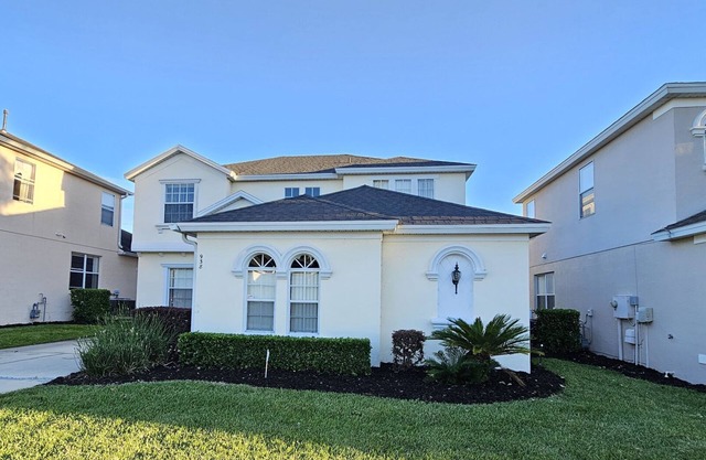 South face Private spa and pool, game room, WiFi, washer/dryer, 11 miles to Disney