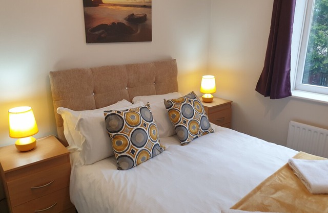 South Shield's Hidden Gem Diamond House Sleeps 6 G