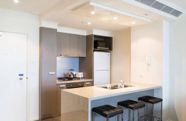 Southbank One luxury one bedroom apartment