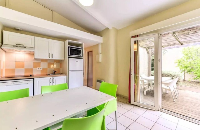 SOWELL Family Cap d'Agde* - 3 Room Apartment 5 People
