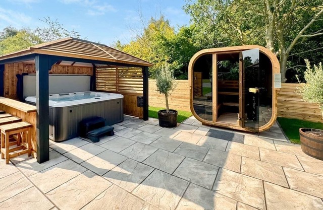 Spa Escape (Pet Garden)