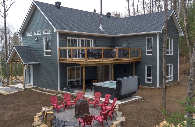 Spa & Pool table - Chalet D-tente