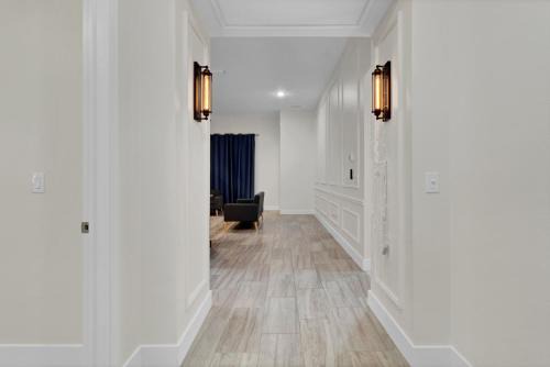 SpaceX BY R3 Shared Bath