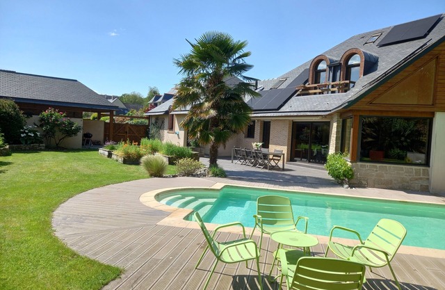 Spacieuse Maison Avec Piscine, Proche Port ET Centre Ville