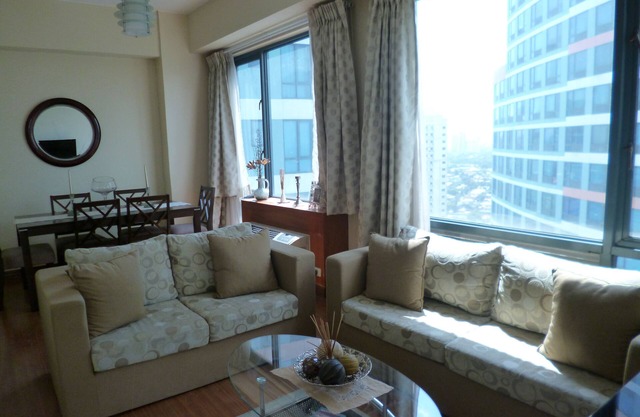 Spacious 1BR condo in Eastwood City