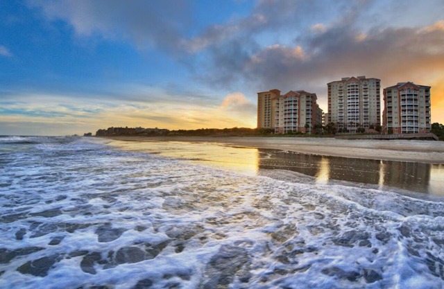 Spacious 2BR Villa at Marriott's OceanWatch resort with wonderful amenities