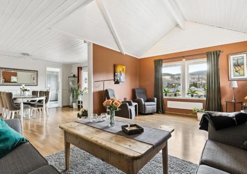 Spacious 3 bedroom apartment in Orkland