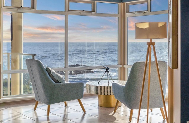 Spacious 5 Bedroom Home with Beautiful Panoramic Ocean views