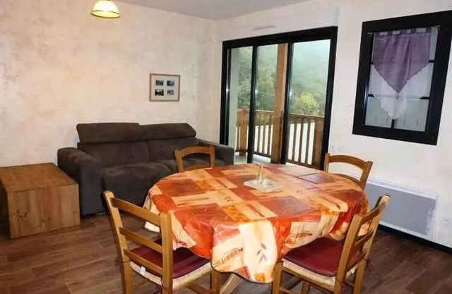 Spacious 6-bed apartment with garage, close to Barèges center