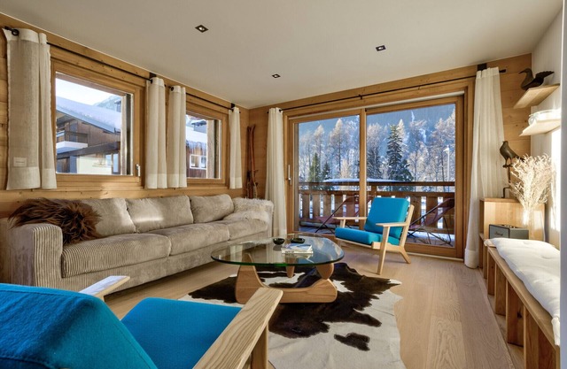 Spacious Apartment with Balconies beside Ski Lift