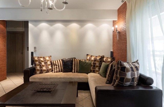 Spacious and bright