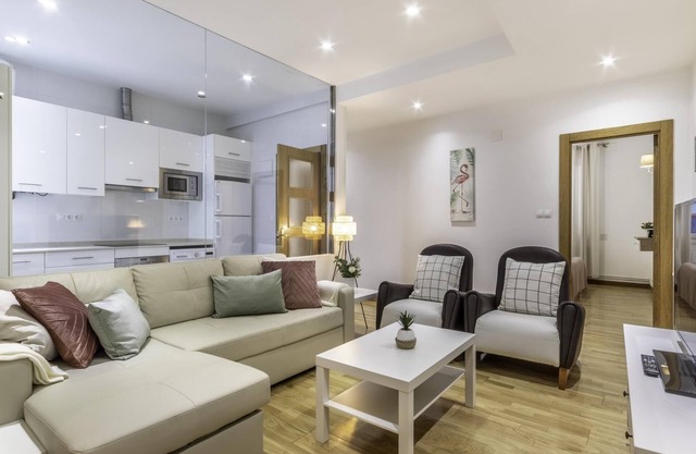 Spacious and cosy in the Azkuna Centre