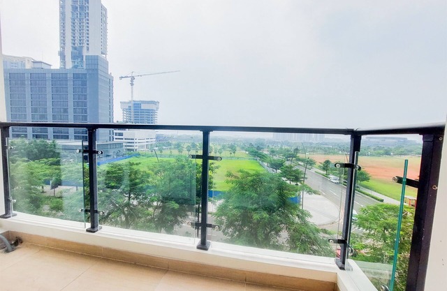 Spacious And Cozy 3Br Sky House Bsd Apartment