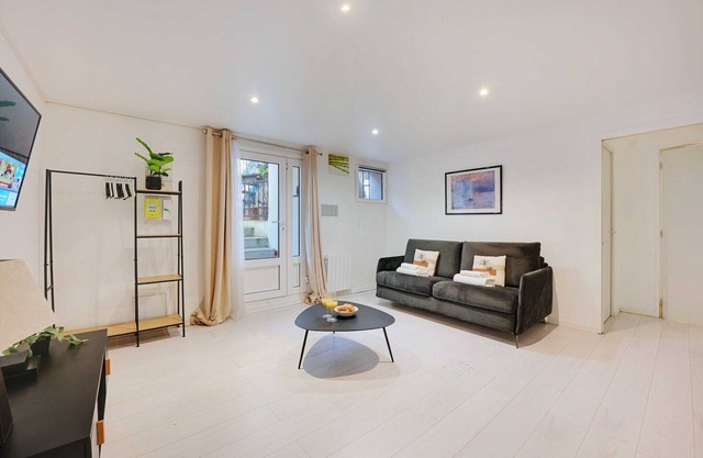 Spacious apartment - 2BR/4P- Le Kremlin-Bicêtre