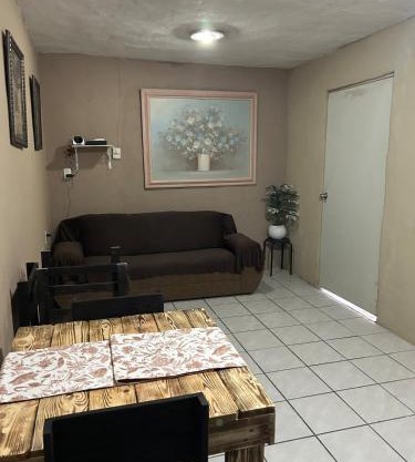 Spacious Apartment Great Location in Matamoros