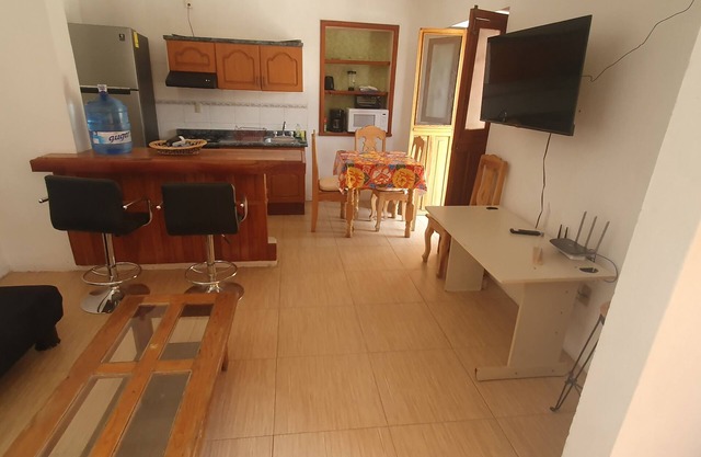 Spacious Apartment in Oaxaca – Patio, Garage & Central Location