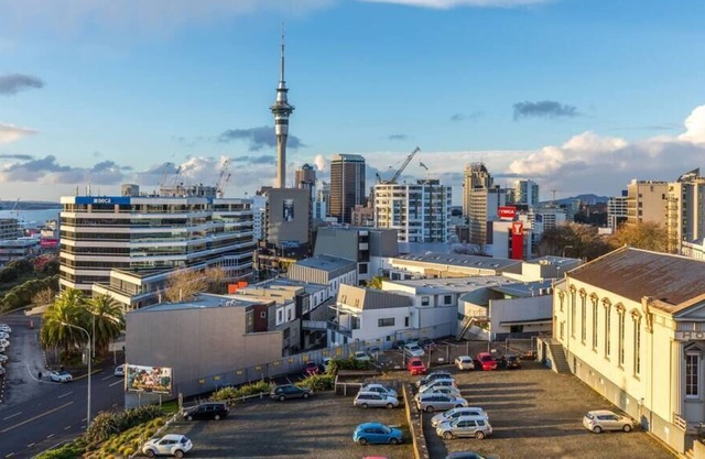Spacious Apartment with Views and a car park