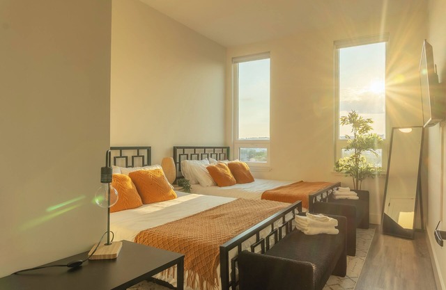 Spacious APT, Near NYC+Airport, Sleep Big Groups