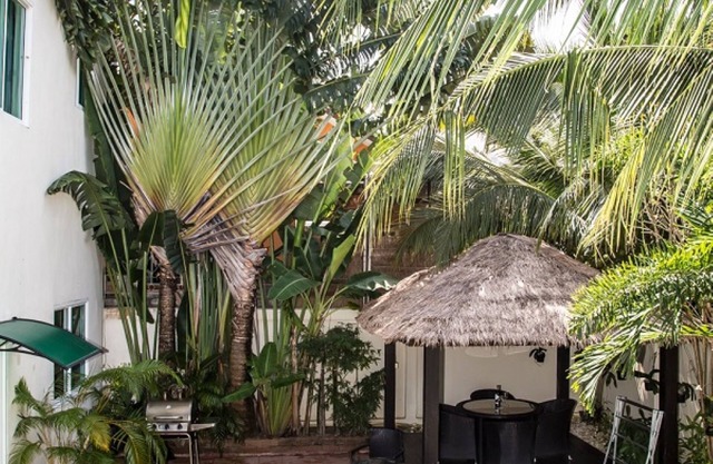 Spacious Family 4 Bedroom Villa with Private Pool, Garden and Sea Views