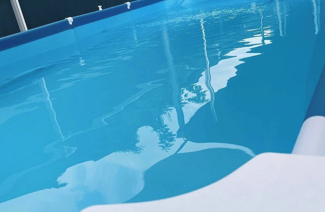 Spacious Family Homestay in Durian Tunggal With Private Pool - Muslim Only