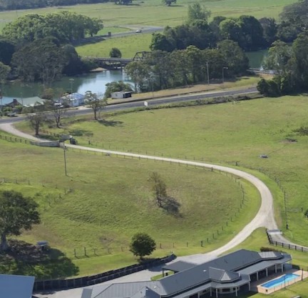 Spacious Granny’s Flat in The Shed@The Glen