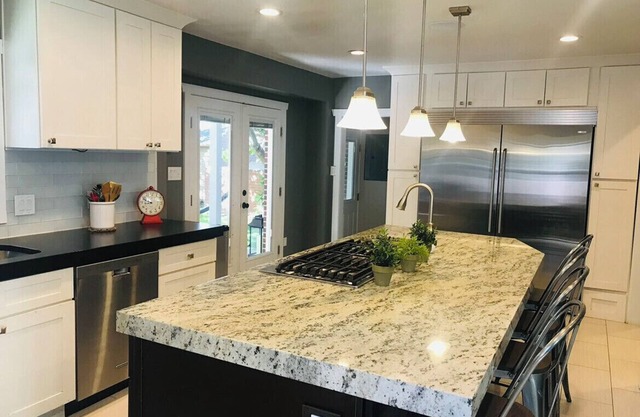 Spacious home with patio and bbq. Close to University, canyons & downtown.