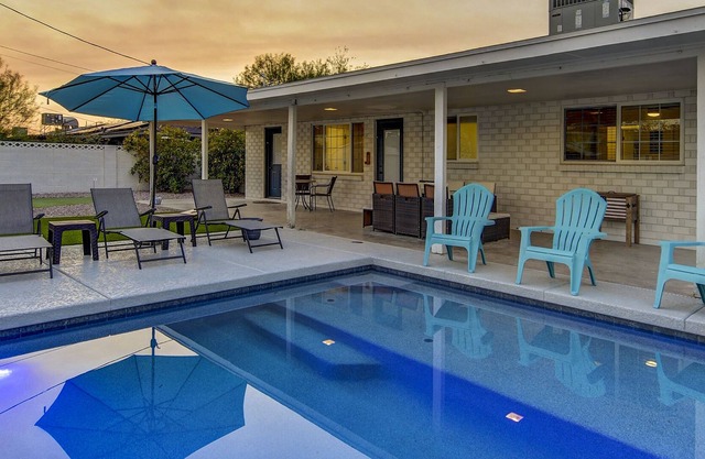 Spacious House w/Pool Near Old Town Scottsdale