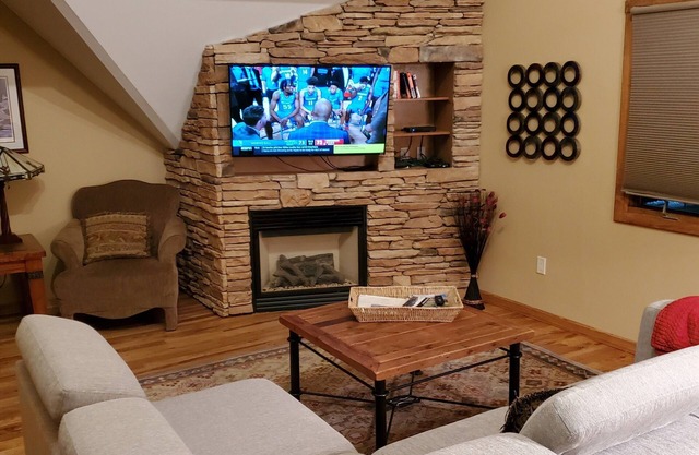 Spacious Remodeled 2 Bedroom Loft with AC. On the River, location is unmatched.