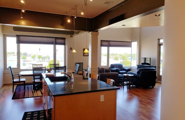 SPACIOUS TWO STORY CONDO -STUNNING LAKE VIEWS - INDOOR POOL - PLENTY OF ROOM!