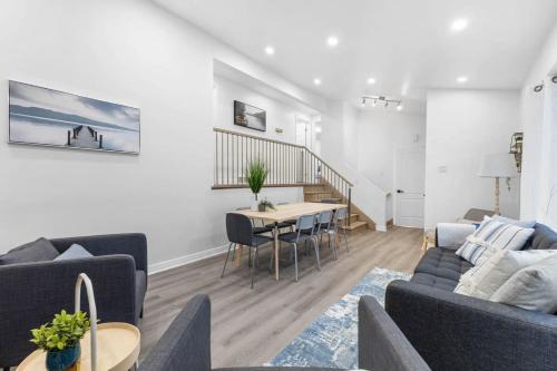 Spacious Urban Cabin in West Montreal - 4BR