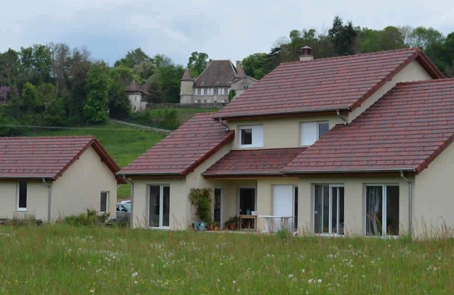 Spacious & warm house for pleasant moments with family or friends