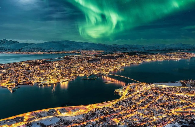 Spacious with a great view over Tromsø