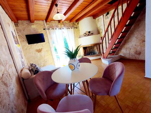 Spasmata Village Stone Maisonette only adults