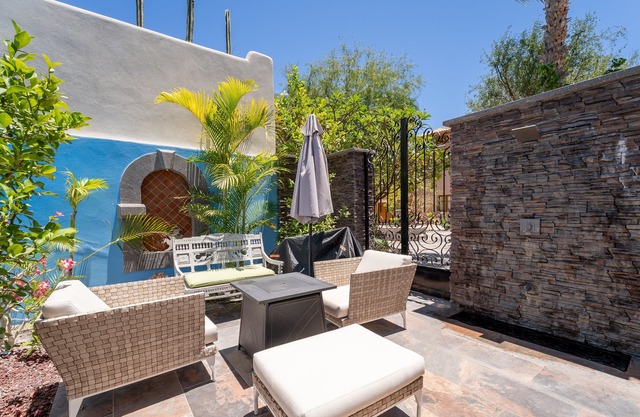 Spectacular 2 Bedroom & 2 Bathrooms Located steps from Lap Pool with Great Patio