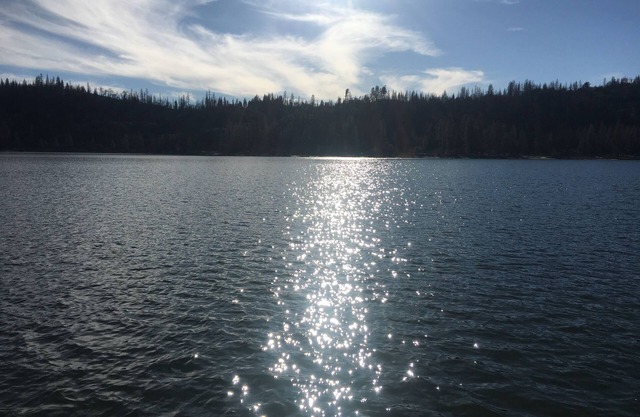 Spectacular home in Bass Lake, Ca-A Mountain lake community near Yosemite
