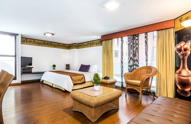 Spectacular Loft Apartment 93 Park