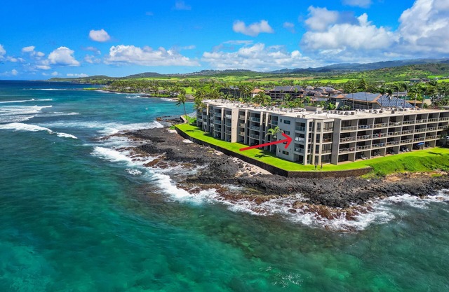 Spectacular Oceanfront Corner Unit Condo at Kuhio Shores