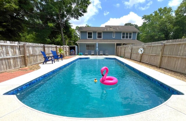Spencer Field - The Blue Escape Pool House!