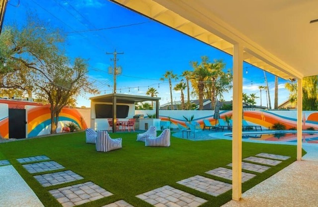 Splash House - Tempe