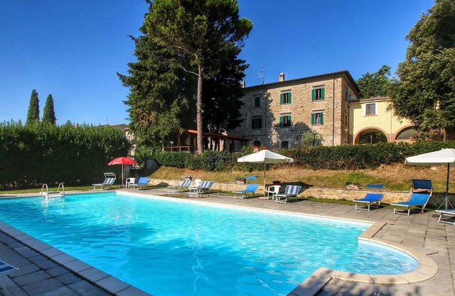 Splendid Farmhouse Gualdo Cattaneo Jacuzzi 