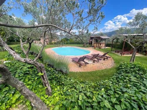 Spoleto Tranquilita Villa with yoga studio and pool sleeps 16