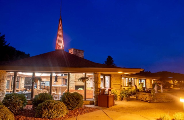 Spring Valley Inn