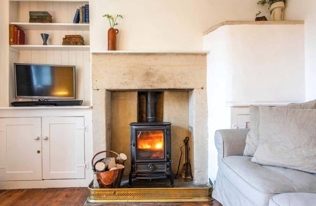 Springfield Cottage – Romantic Countryside Getaway