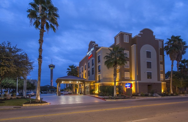 SpringHill Suites by Marriott San Antonio Downtown-Riverwalk Area