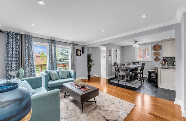 Square One Stylish 5 bed Home