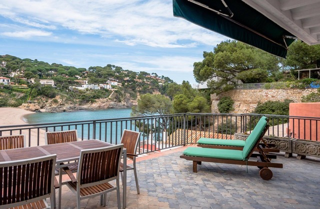SR-39 BEGUR SA RIERA 8 PAX