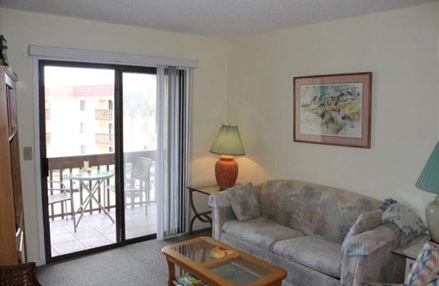 St. Augustine Ocean And Racquet 2204 Condo