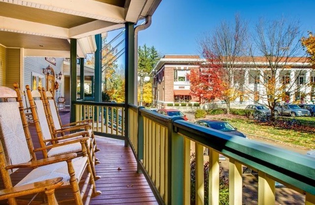 St Elmo 212 condo