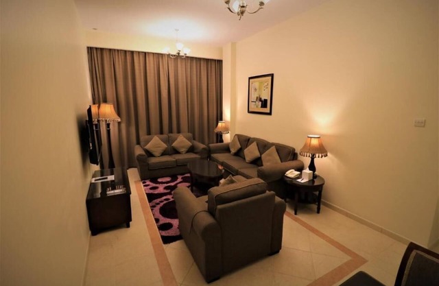 Standard One Bedroom Apartment Near Burjuman Mall