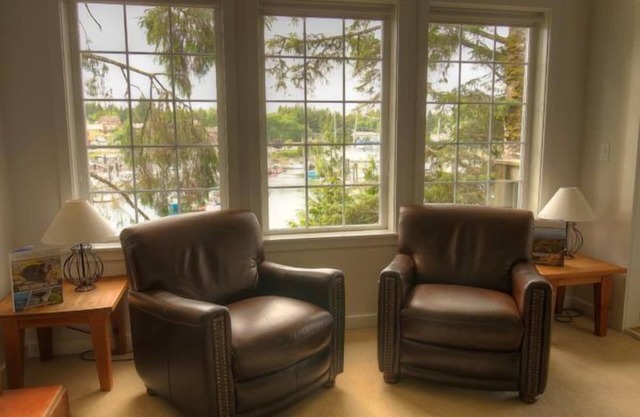 STANDARD TWO BEDROOM SUITE WITH NO SOAKER TUB ON PATIO